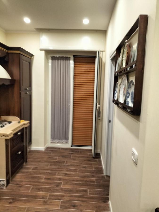 La Dimora Di Alex Apartment เนเปิลส์ ภายนอก รูปภาพ